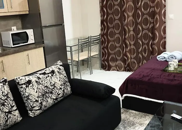 Luxury In Downtown Saloniki