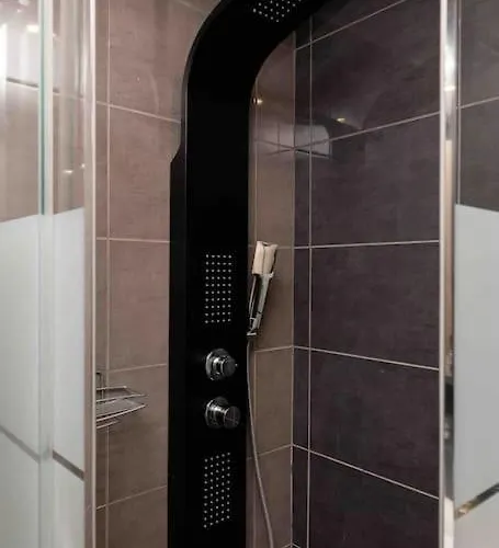 Luxury In Downtown Saloniki